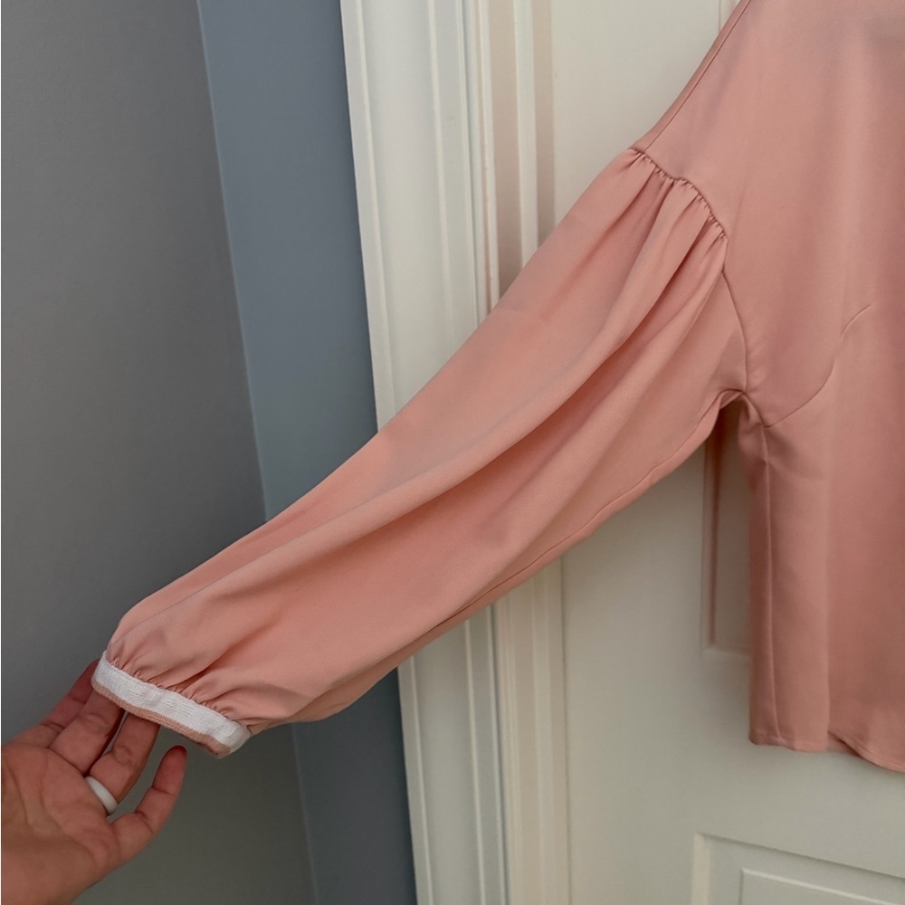 Marie Oliver Blush Pink Blouse with White Trim - Picture 2 of 5